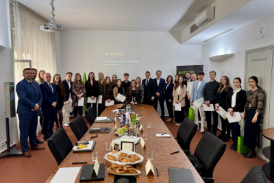 Spolupráca SZRB a Katedry financií priniesla študentom reálnu skúsenosť