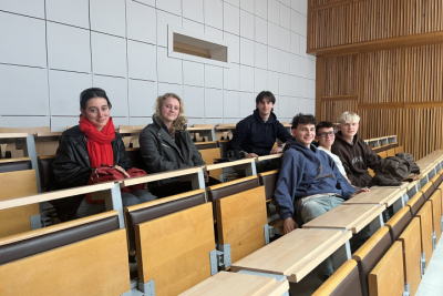 MiniErasmus 2025: Stredoškoláci na NHF EUBA zažili vysokoškolský život